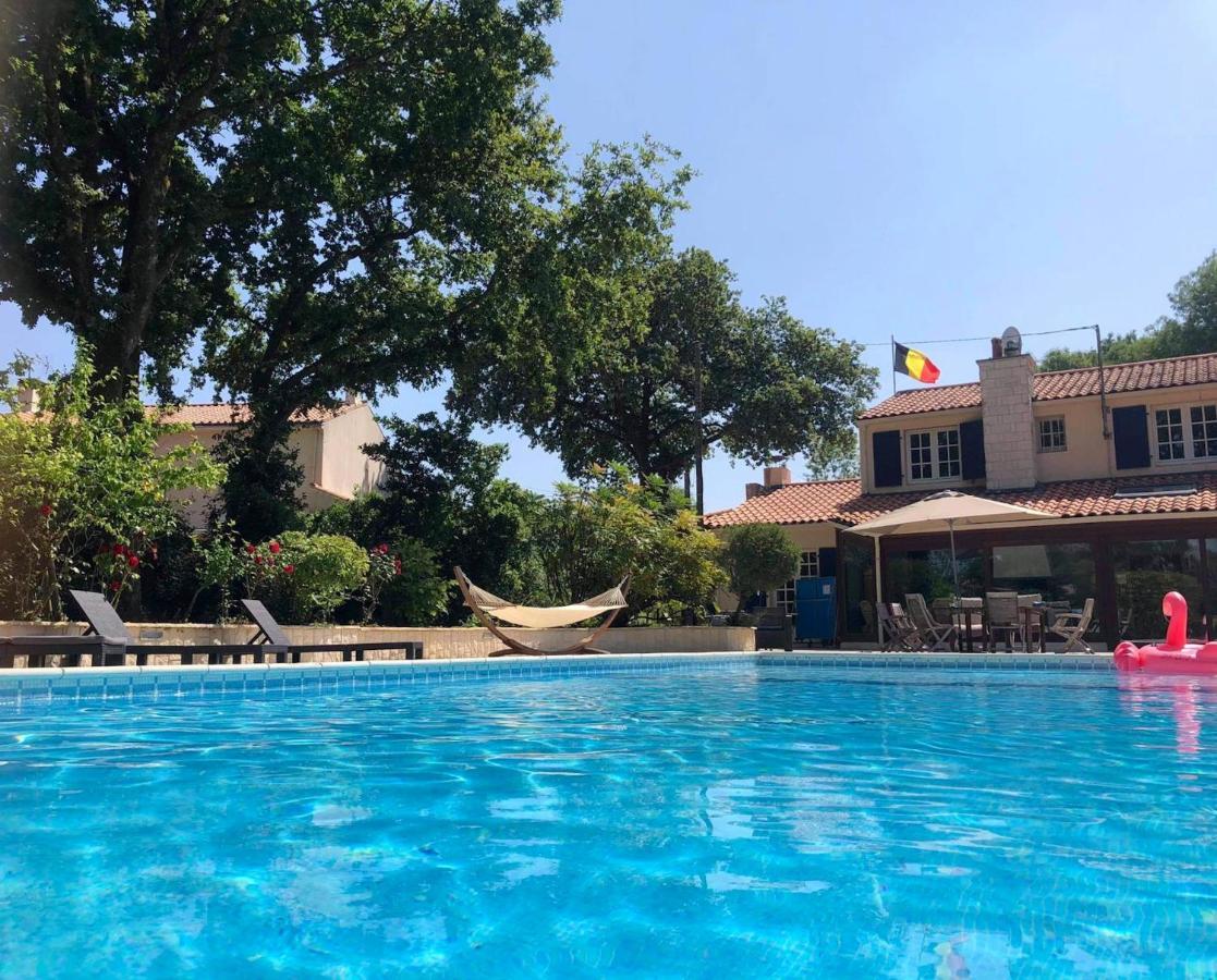 Maison Charmante Avec Piscine Privee A Saint-Georges-De-Pointindouxc Екстериор снимка